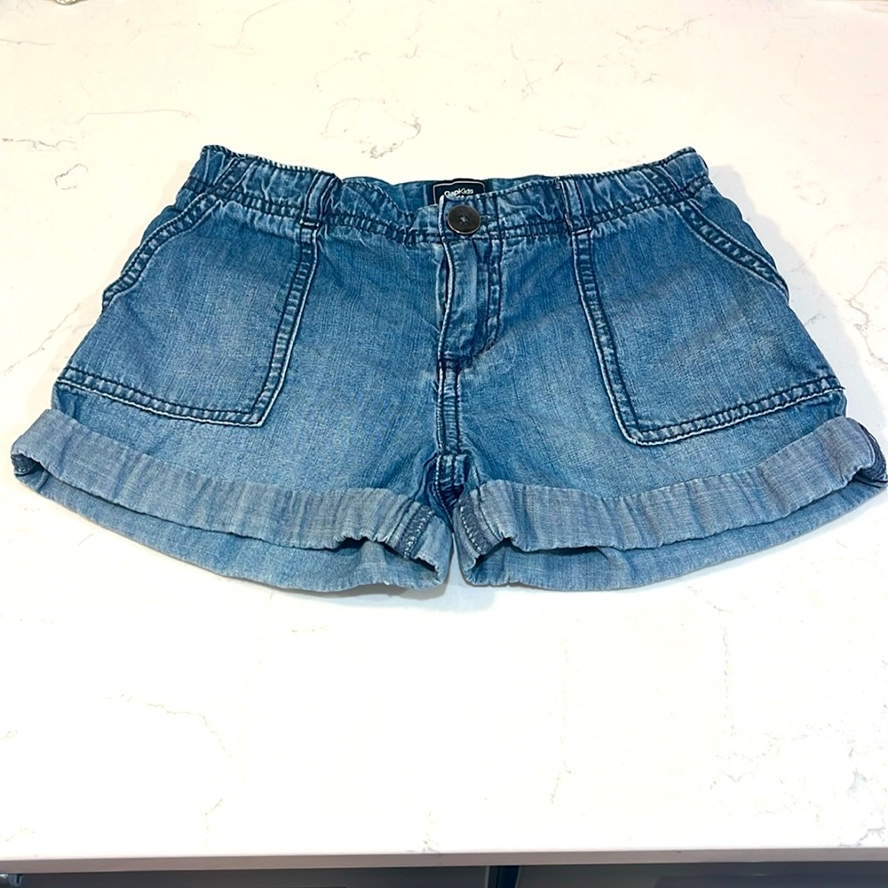 GAP Blue Jean Kids Shorts Cuffed Hem Classic Denim Design, Size 8